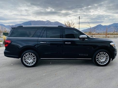 Used 2024 Ford Expedition Max Platinum image 4
