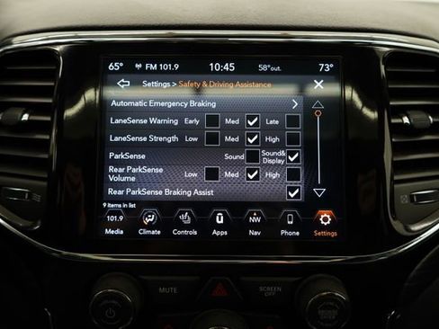 Used 2020 Jeep Grand Cherokee Altitude image 38