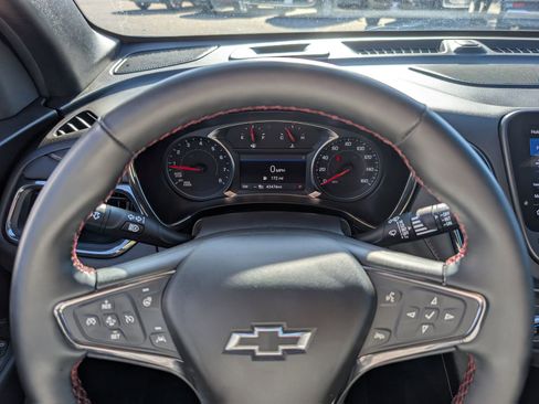 Used 2023 Chevrolet Equinox RS w/ RS Leather Package image 19