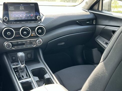 Used 2024 Nissan Sentra SV FWD image 22