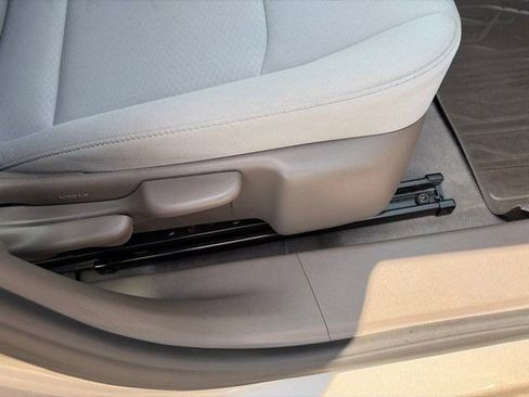 Used 2022 Chevrolet Malibu LS w/ Driver Confidence Package FWD image 38