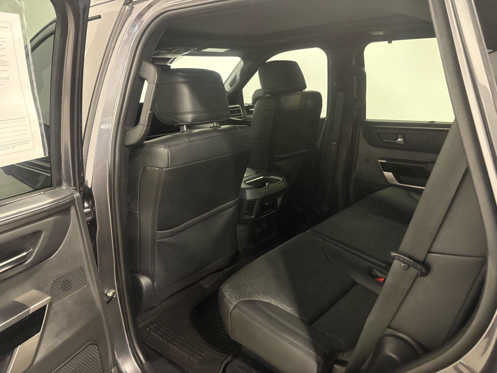 Used 2025 Toyota Sequoia 4WD image 41
