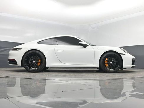 Used 2020 Porsche 911 Carrera 4S AWD/4WD image 16