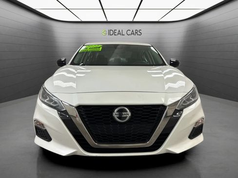Used 2022 Nissan Altima 2.5 SR FWD image 2