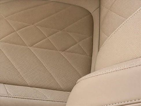 Used 2024 BMW X5 sDrive40i w/ M Sport Package RWD image 24