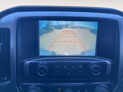 Used 2017 GMC Sierra 1500 SLE w/ SLE Value Package image 17