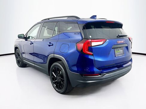 Used 2023 GMC Terrain SLE w/ Elevation Edition image 5