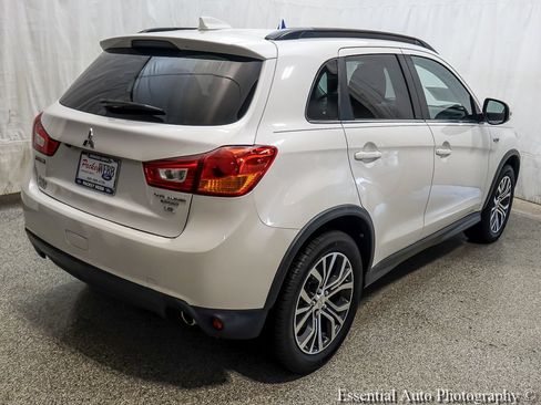 Used 2017 Mitsubishi Outlander Sport SEL FWD image 9