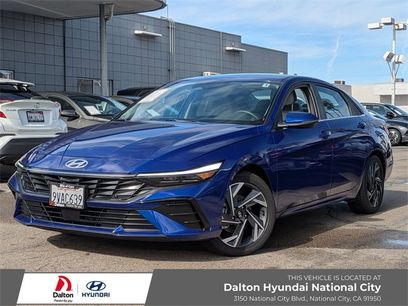 Used 2025 Hyundai Elantra Limited