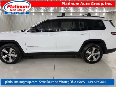 Used 2021 Jeep Grand Cherokee L Limited AWD/4WD image 2