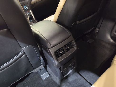 Used 2017 Ford Edge SEL w/ Equipment Group 201A FWD image 22
