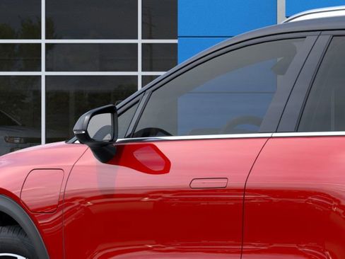 New 2026 Chevrolet Equinox EV LT image 12