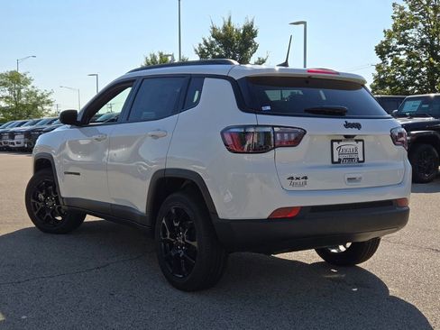New 2026 Jeep Compass Latitude image 14