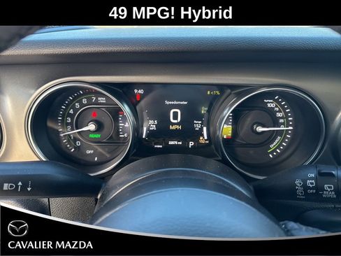 Used 2023 Jeep Wrangler Unlimited image 13