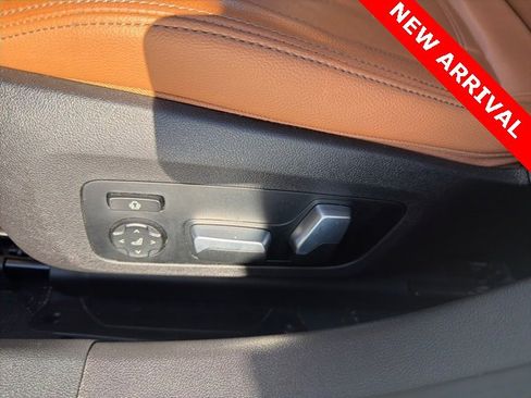 Used 2020 BMW 330i xDrive 330i xDrive w/ Convenience Package image 17