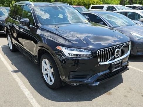 Used 2020 Volvo XC90 T6 Momentum AWD/4WD image 2