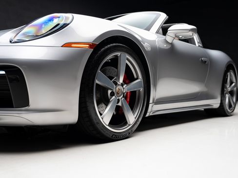 Used 2023 Porsche 911 Targa 4S AWD/4WD image 81