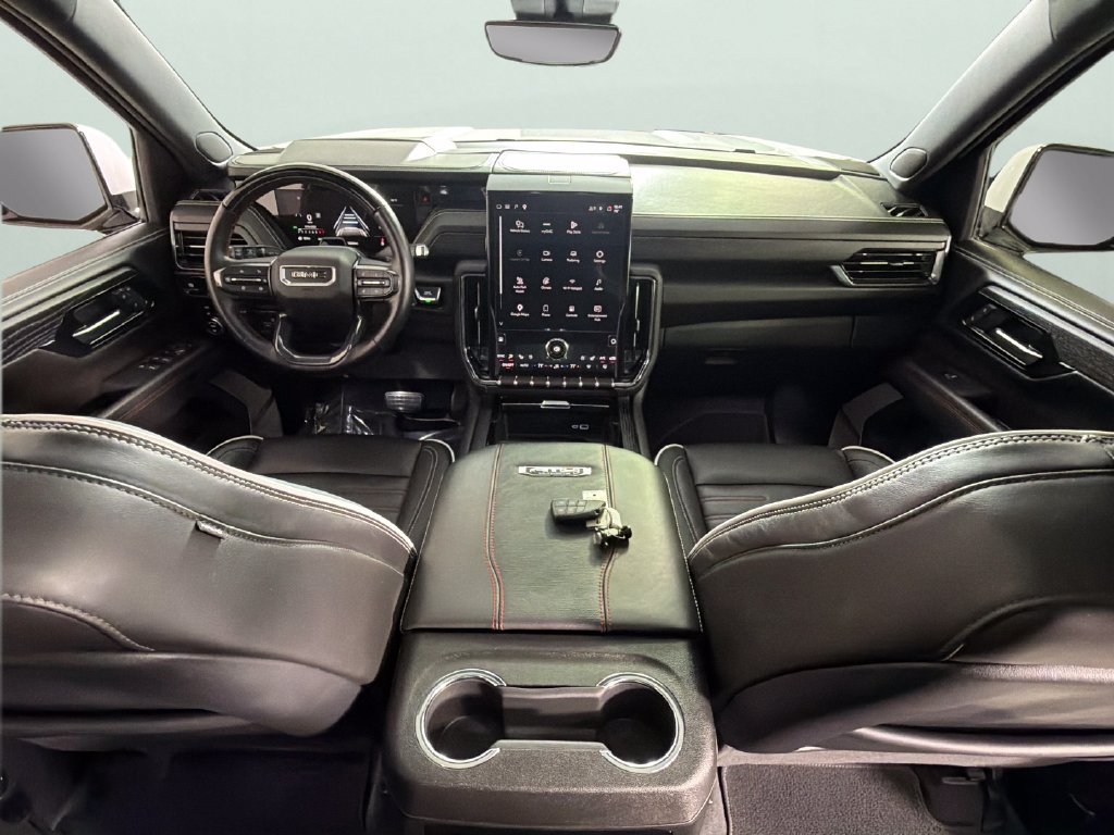 Used 2025 GMC Yukon AT4 Ultimate AWD/4WD image 38