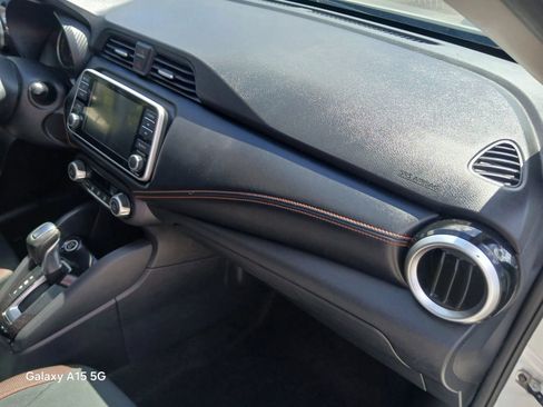 Used 2020 Nissan Versa SR w/ Convenience Package FWD image 16