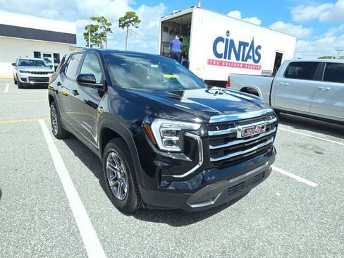 Certified 2026 GMC Terrain Elevation AWD/4WD image 8