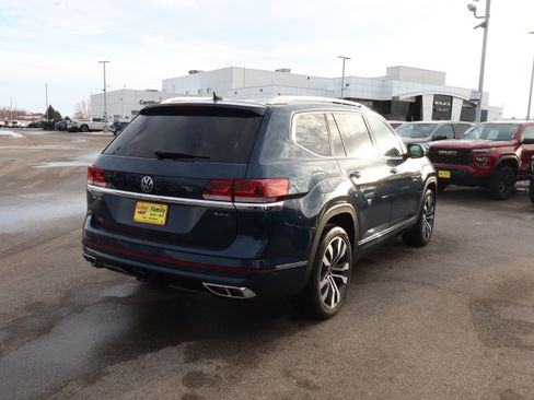 Used 2023 Volkswagen Atlas SEL Premium image 7