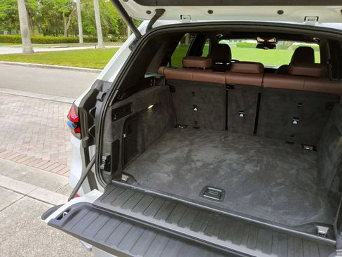 Used 2025 BMW X5 sDrive40i w/ Parking Assistance Package RWD image 56