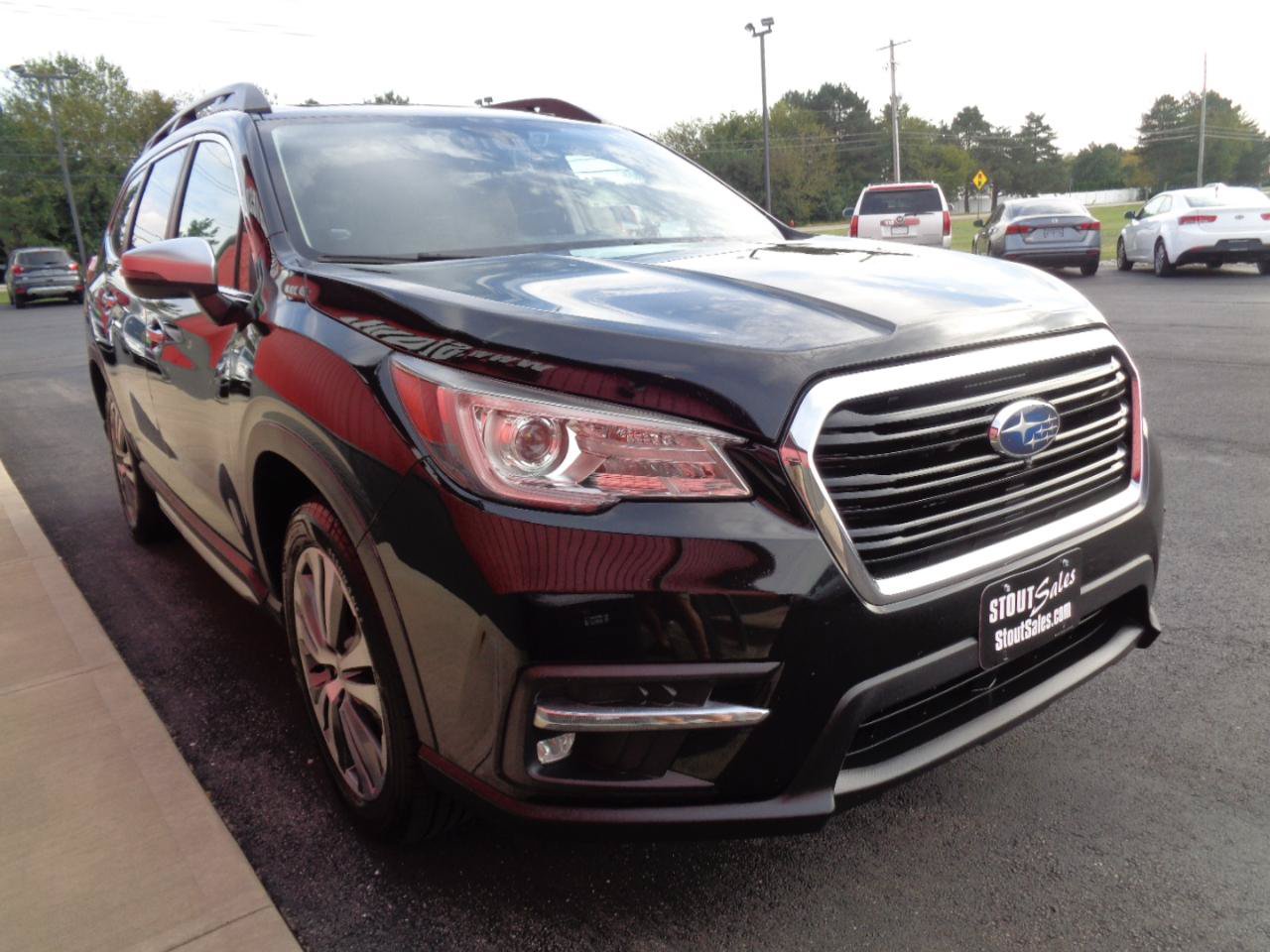 Used 2019 Subaru Ascent Touring AWD/4WD image 4