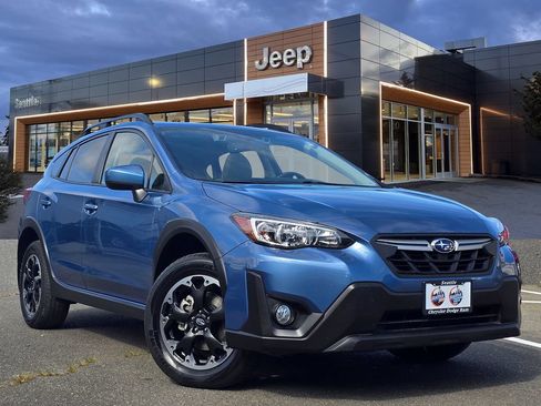 Used 2021 Subaru Crosstrek 2.0i Premium w/ Moonroof Package AWD/4WD image 1