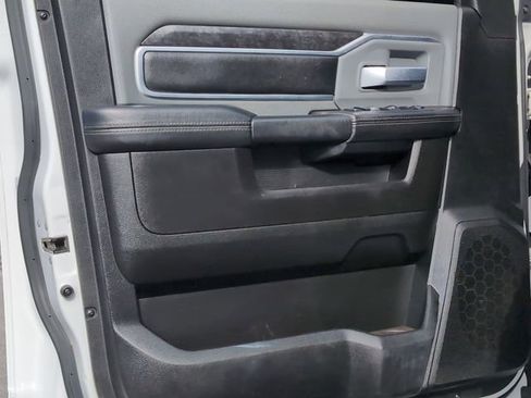 Used 2019 RAM 2500 Big Horn image 16