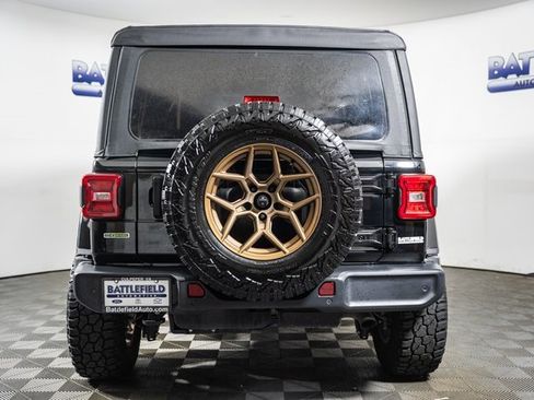 Used 2020 Jeep Wrangler Unlimited Sahara image 5