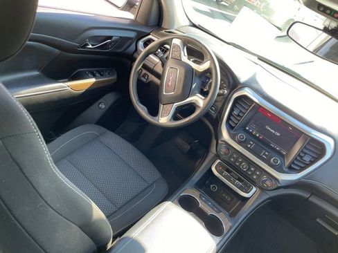 Used 2023 GMC Acadia SLE w/ Driver Convenience Package image 24