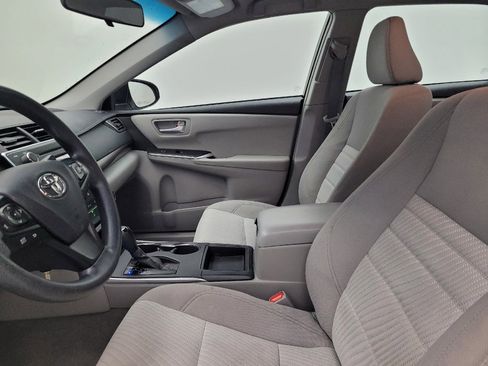 Used 2017 Toyota Camry LE FWD image 17