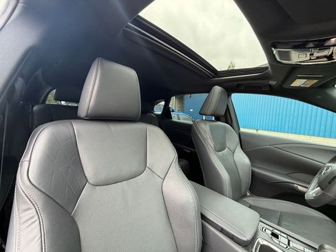 Used 2023 Lexus RX 350 Premium Plus w/ Accessory Package AWD/4WD image 27