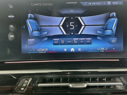 Used 2026 BMW X2 xDrive28i AWD/4WD image 24