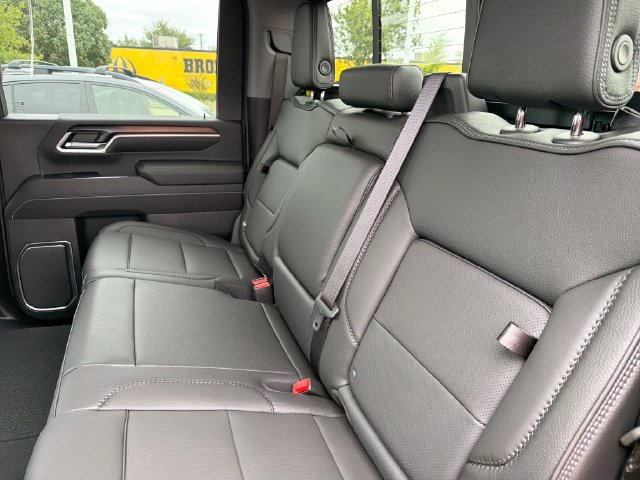 New 2026 GMC Sierra 3500 Denali w/ Denali Reserve Package AWD/4WD image 21