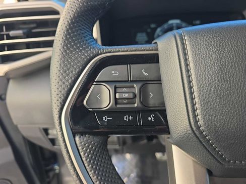 Used 2024 Toyota Tundra Limited image 21