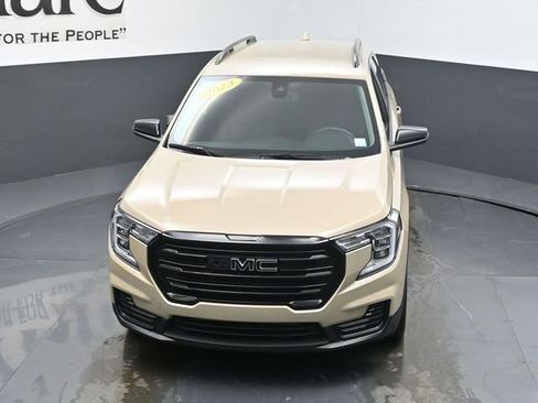 Used 2023 GMC Terrain SLE w/ Driver Convenience Package image 59