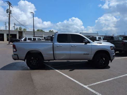 Used 2022 RAM 1500 Big Horn AWD/4WD image 9