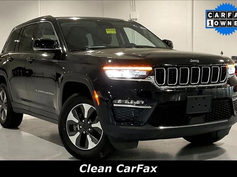 Used 2022 Jeep Grand Cherokee Limited 4xe image 2