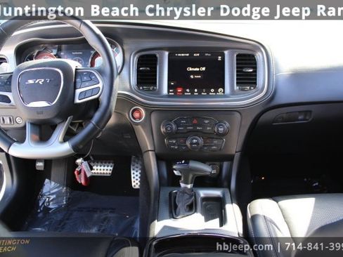 Used 2022 Dodge Charger SRT Hellcat w/ SRT Black Package image 15