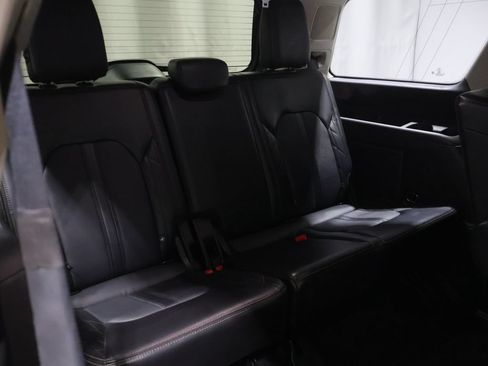 Used 2019 Ford Expedition Platinum AWD/4WD image 22