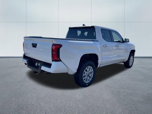 New 2026 Toyota Tacoma SR5 image 5