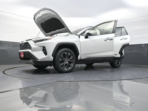 Certified 2024 Toyota RAV4 Limited w/ Advanced Technology Package AWD/4WD image 41