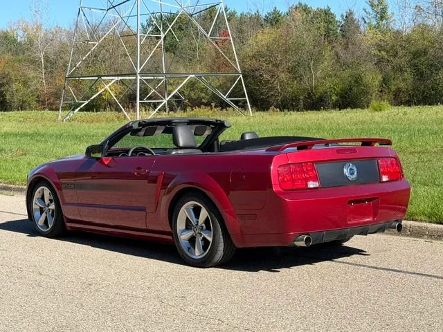 Used 2007 Ford Mustang GT Premium RWD image 15