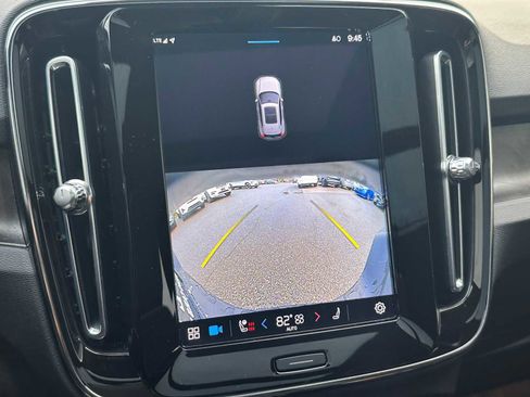 Certified 2023 Volvo XC40 Recharge Ultimate image 26