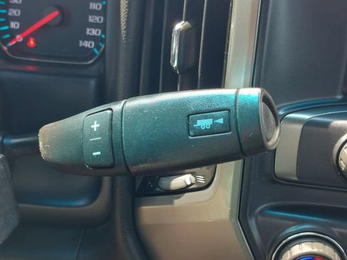 Used 2018 Chevrolet Silverado 2500 LT w/ LT Convenience Package AWD/4WD image 17