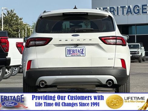 New 2025 Ford Escape SE w/ PHEV Premium Package image 5