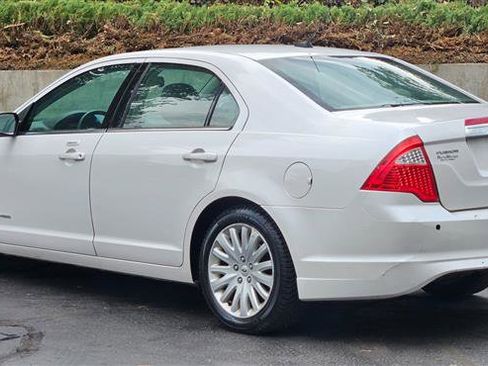 Used 2010 Ford Fusion Hybrid image 8