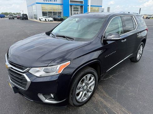 Used 2020 Chevrolet Traverse Premier w/ LPO, Floor Liner Package image 9