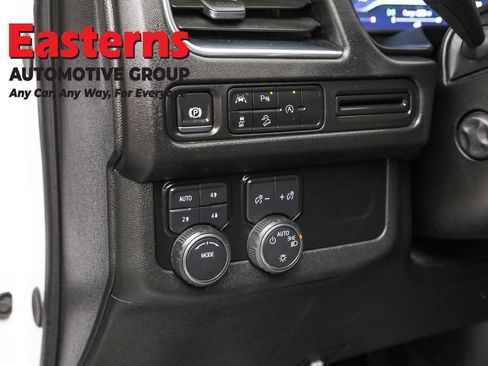 Used 2024 Chevrolet Tahoe Premier AWD/4WD image 22